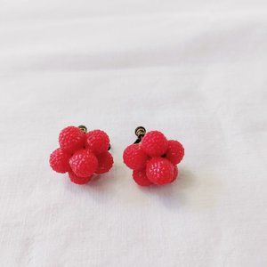 2/$20Vintage Red Acrylic Cluster Berry Screw Back Earrings Strawberry Raspberry